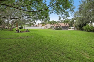 NW 11th Dr-S1206-050.jpg