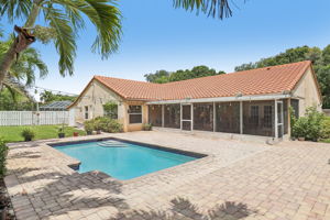 NW 11th Dr-S1206-048P