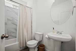  Photo 36