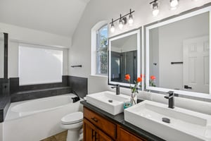 Appaloosa Chase Dr-L0310-034.jpg