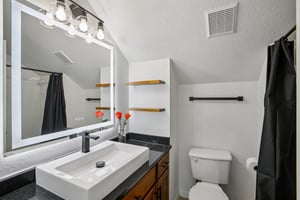 Appaloosa Chase Dr-L0310-040.jpg