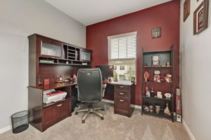 Bedroom/Office