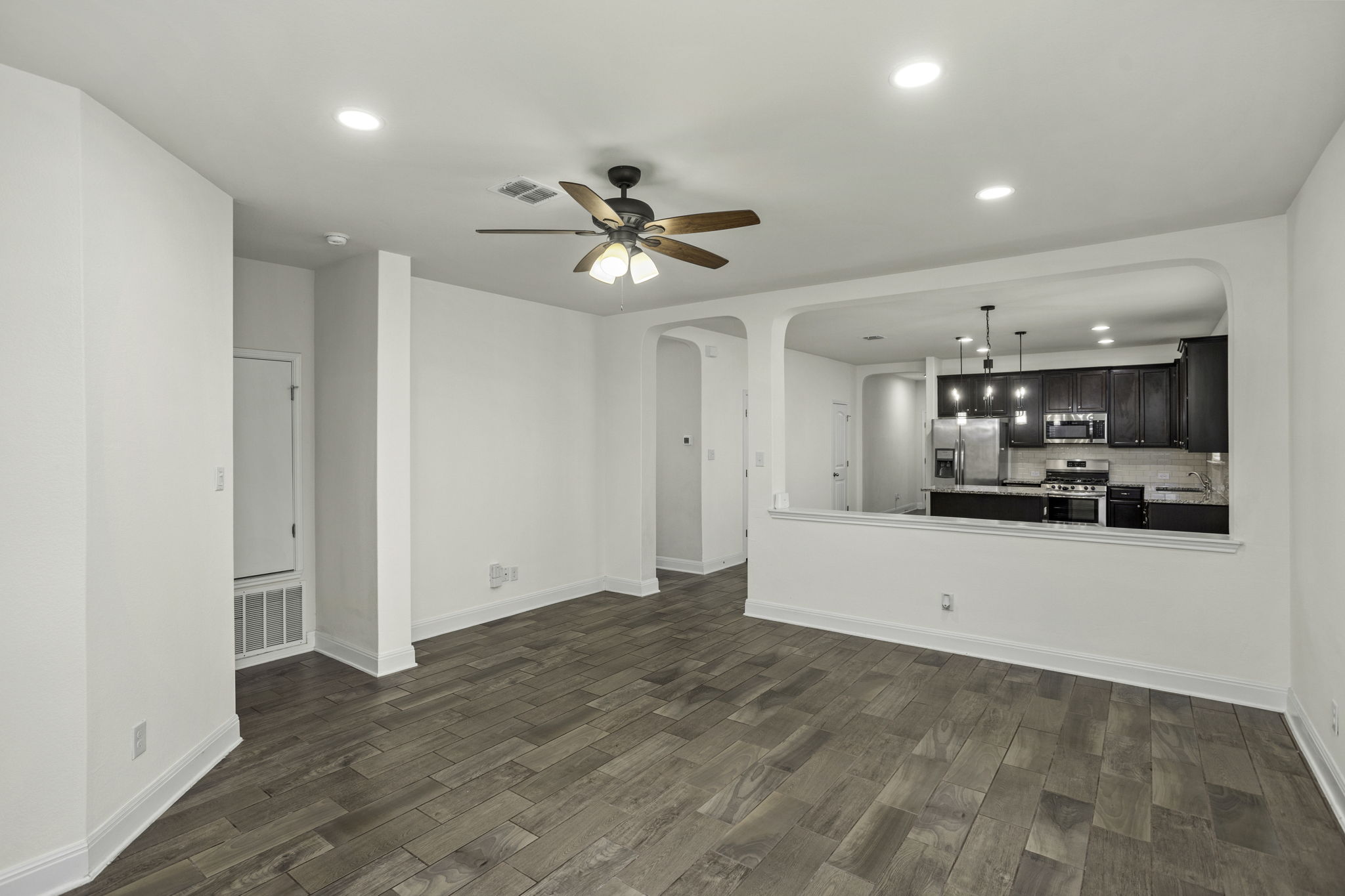 13106 Welder Lake, San Antonio, TX 78253 | MrHevia Media