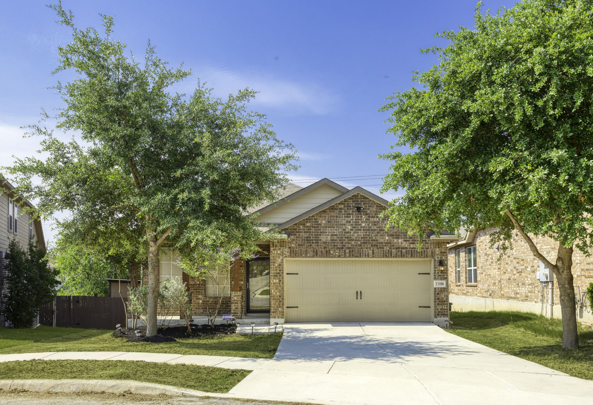 13106 Welder Lake, San Antonio, TX 78253 | MrHevia Media