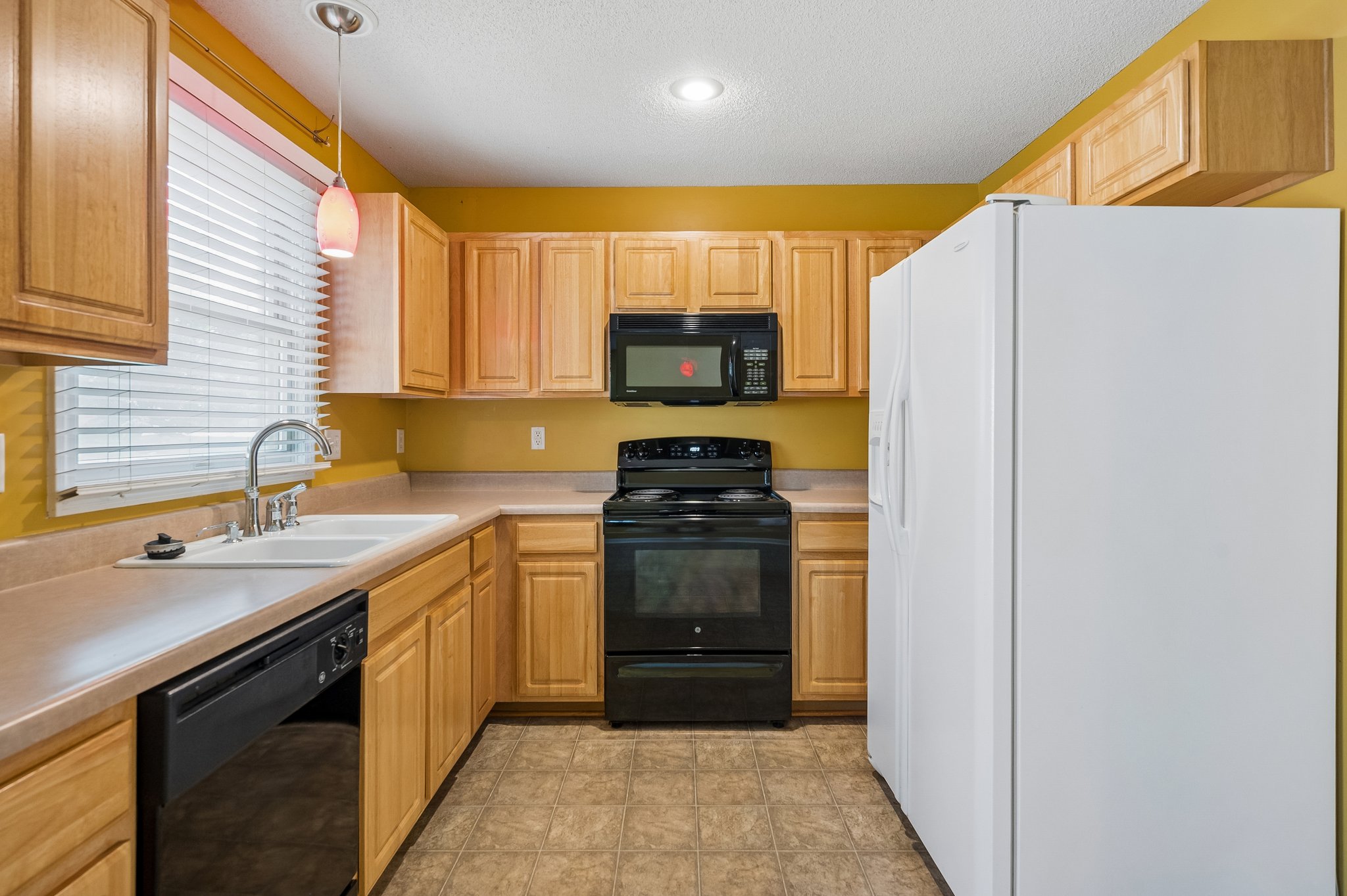 13108 Washington Ct_013.jpg