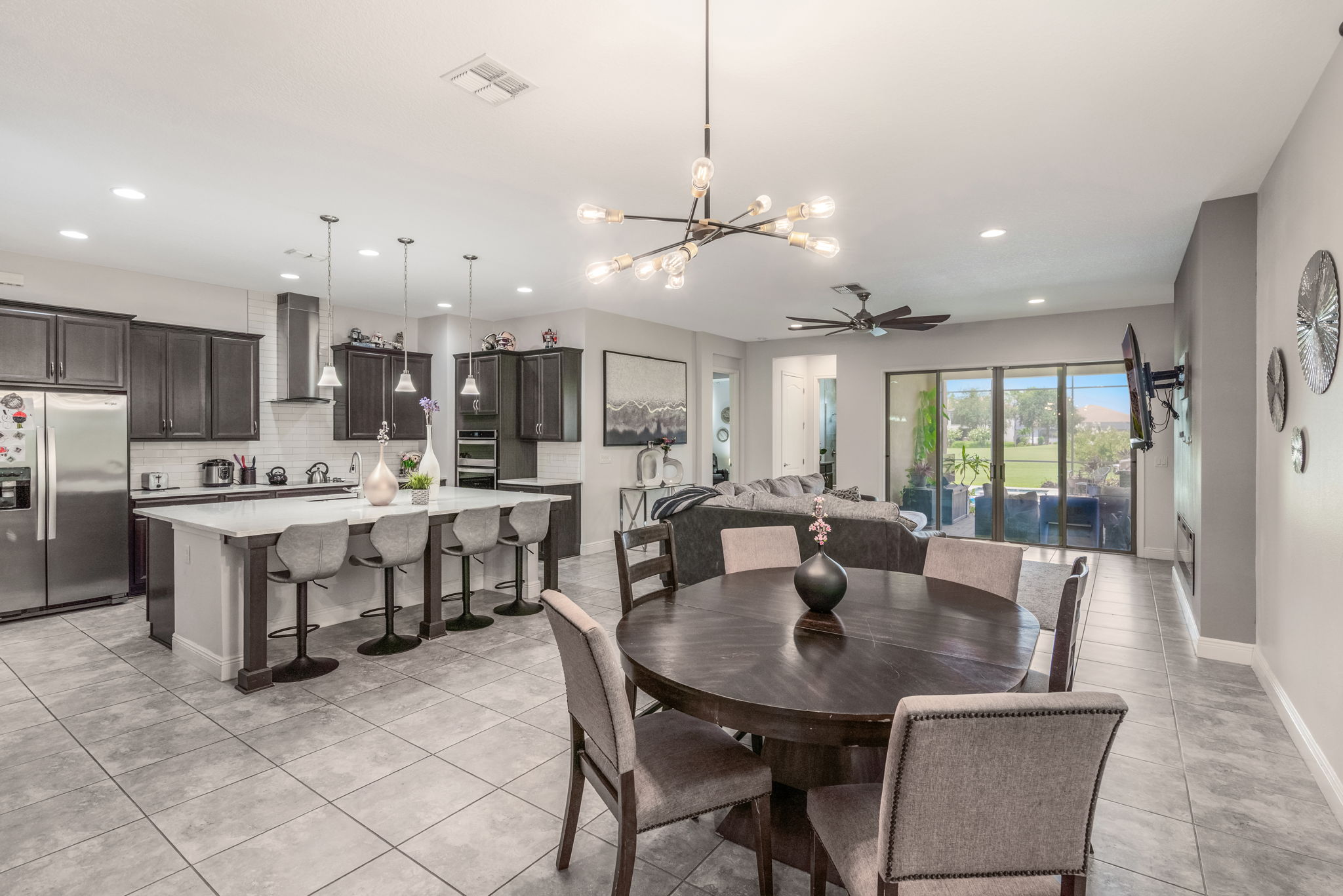 Kitchen/Dining