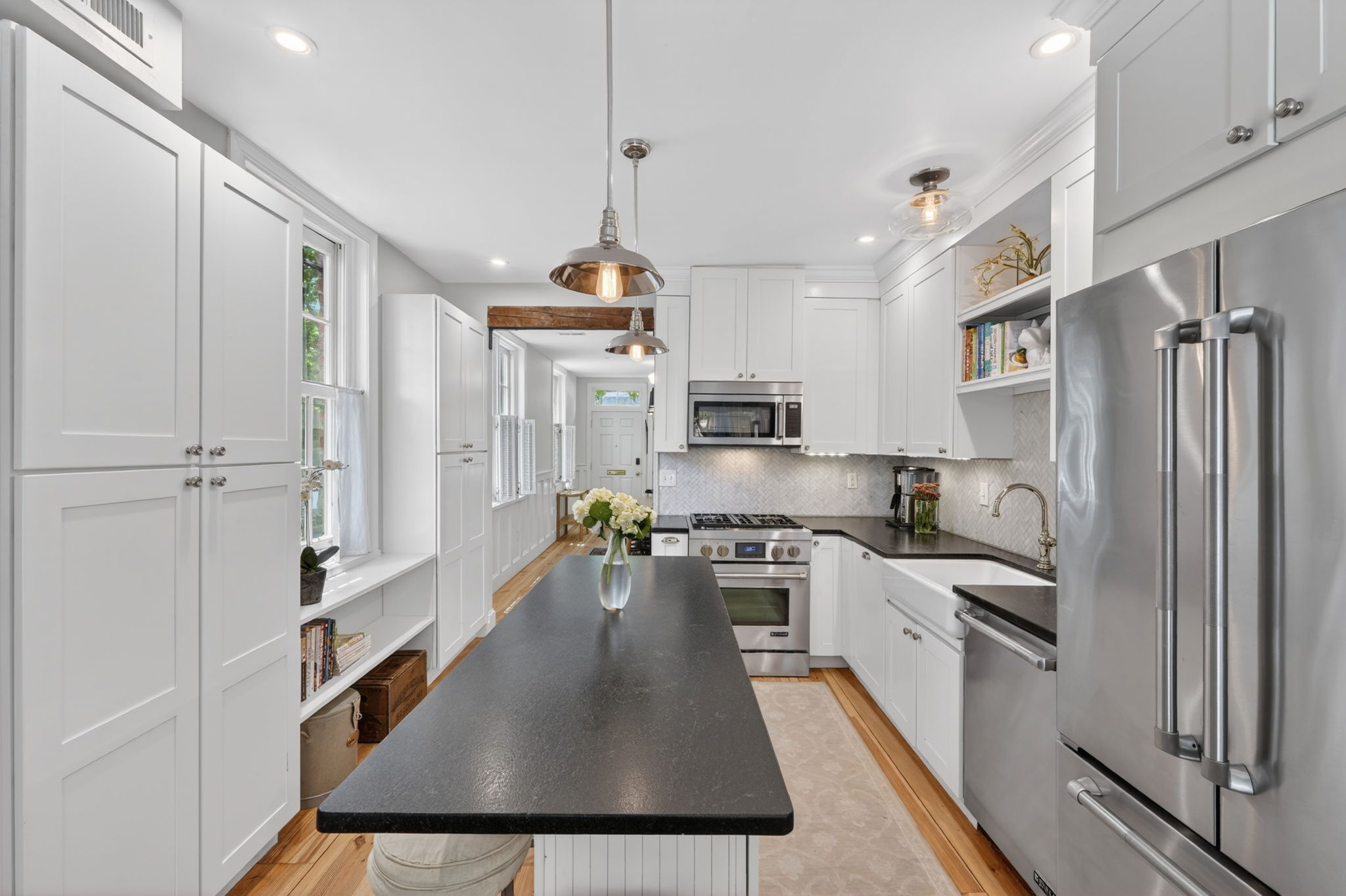  Photo 23