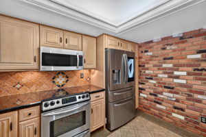 Kitchen 3 of 4