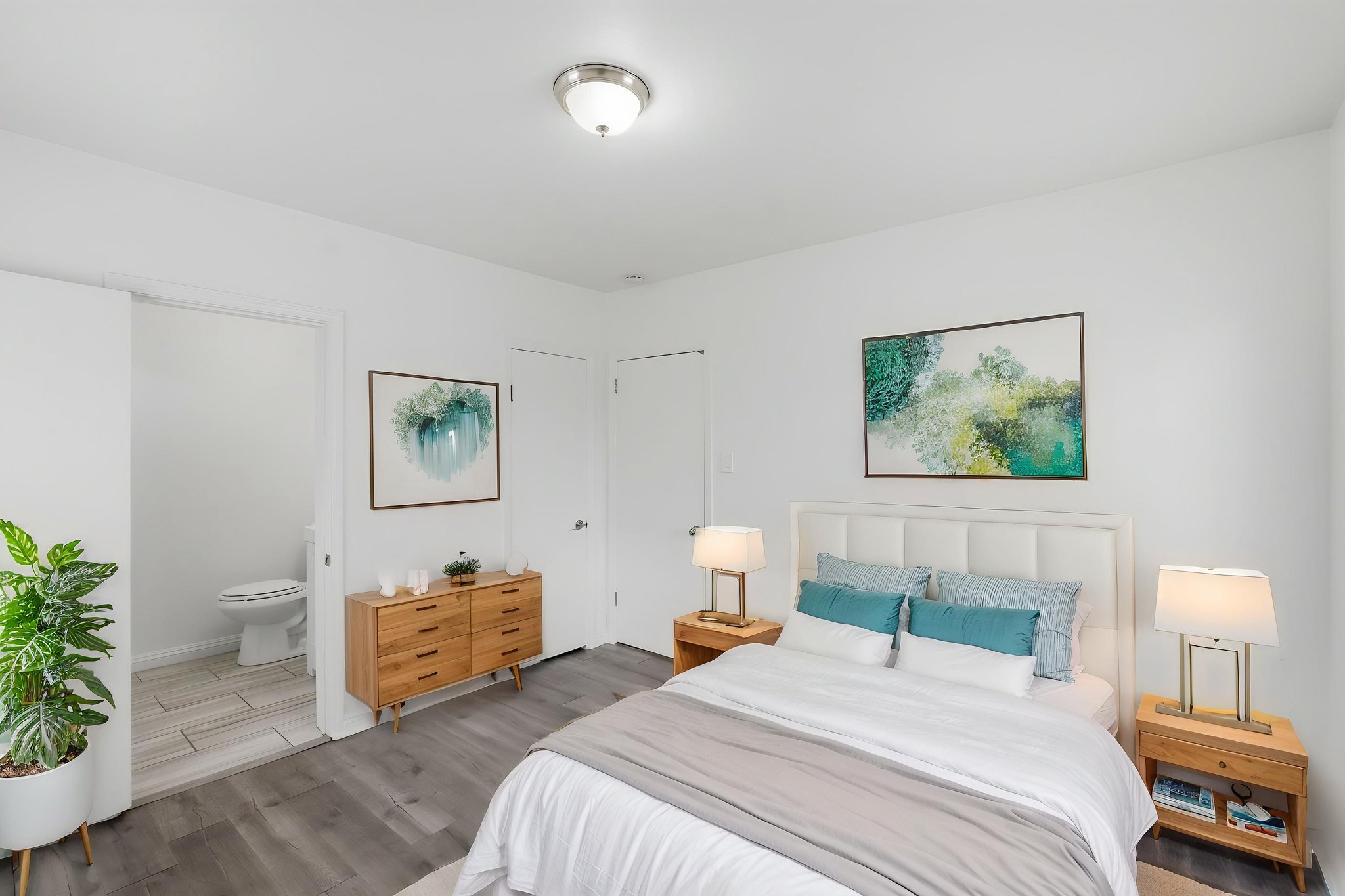 CYB02313 virtually staged.jpeg