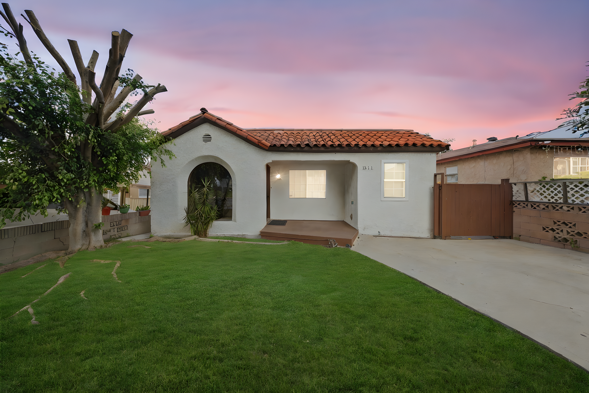 CYB02442_autoremove_24525487_grass_56c6593f day to dusk.jpeg