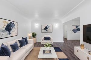 CYB02241_autoremove_24514388 virtually staged.jpeg