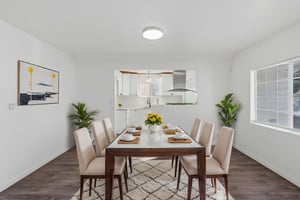 CYB02256_autoremove_24514569 virtually staged.jpeg