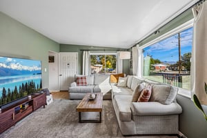 W Varden Way-S2210-006.jpg