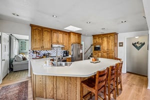 W Varden Way-S2210-012.jpg