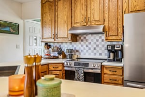 W Varden Way-S2210-015.jpg
