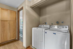 Laundry machines stay! Main floor.