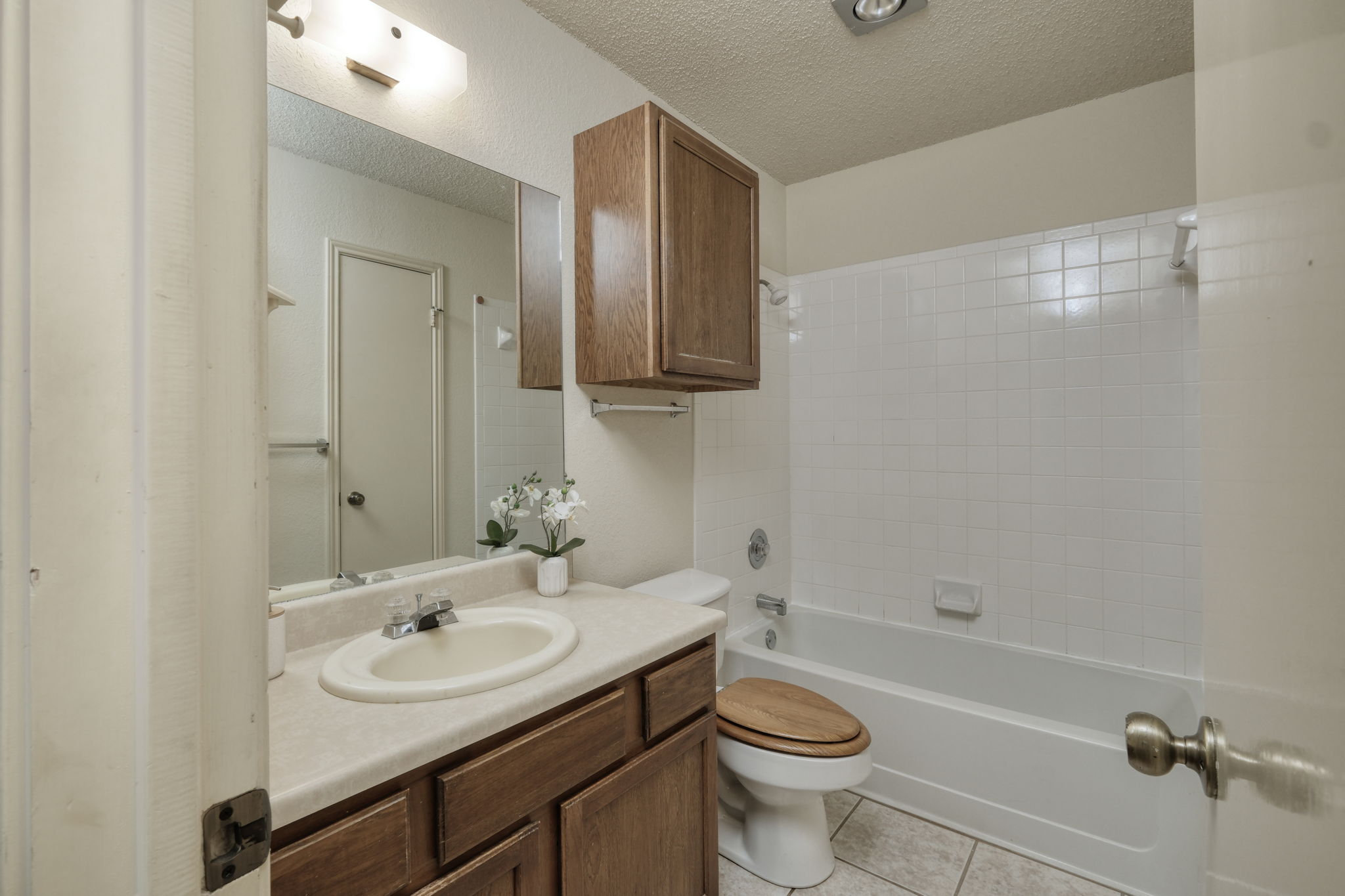 Hall Bathroom