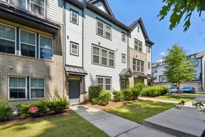 Simoneaux Ln-S2508-002.jpg