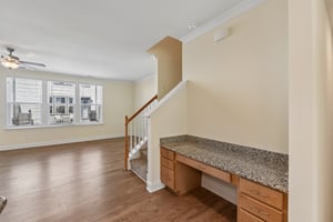 Simoneaux Ln-S2508-007.jpg