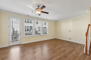 Simoneaux Ln-S2508-008.jpg