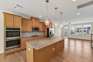 Simoneaux Ln-S2508-015.jpg