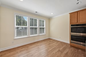 Simoneaux Ln-S2508-016.jpg