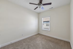 Simoneaux Ln-S2508-027.jpg