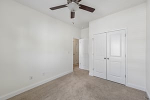 Simoneaux Ln-S2508-028.jpg