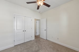 Simoneaux Ln-S2508-030.jpg