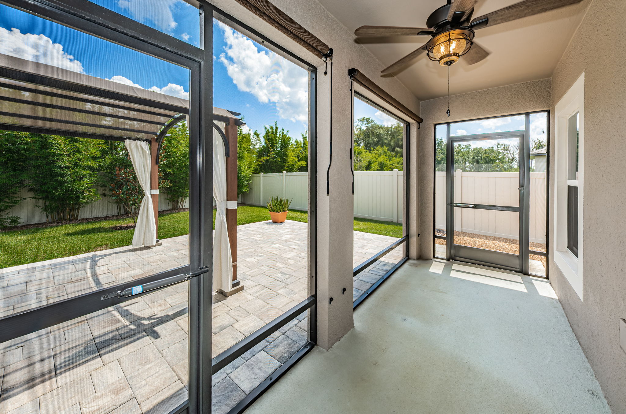Sun Room1-3