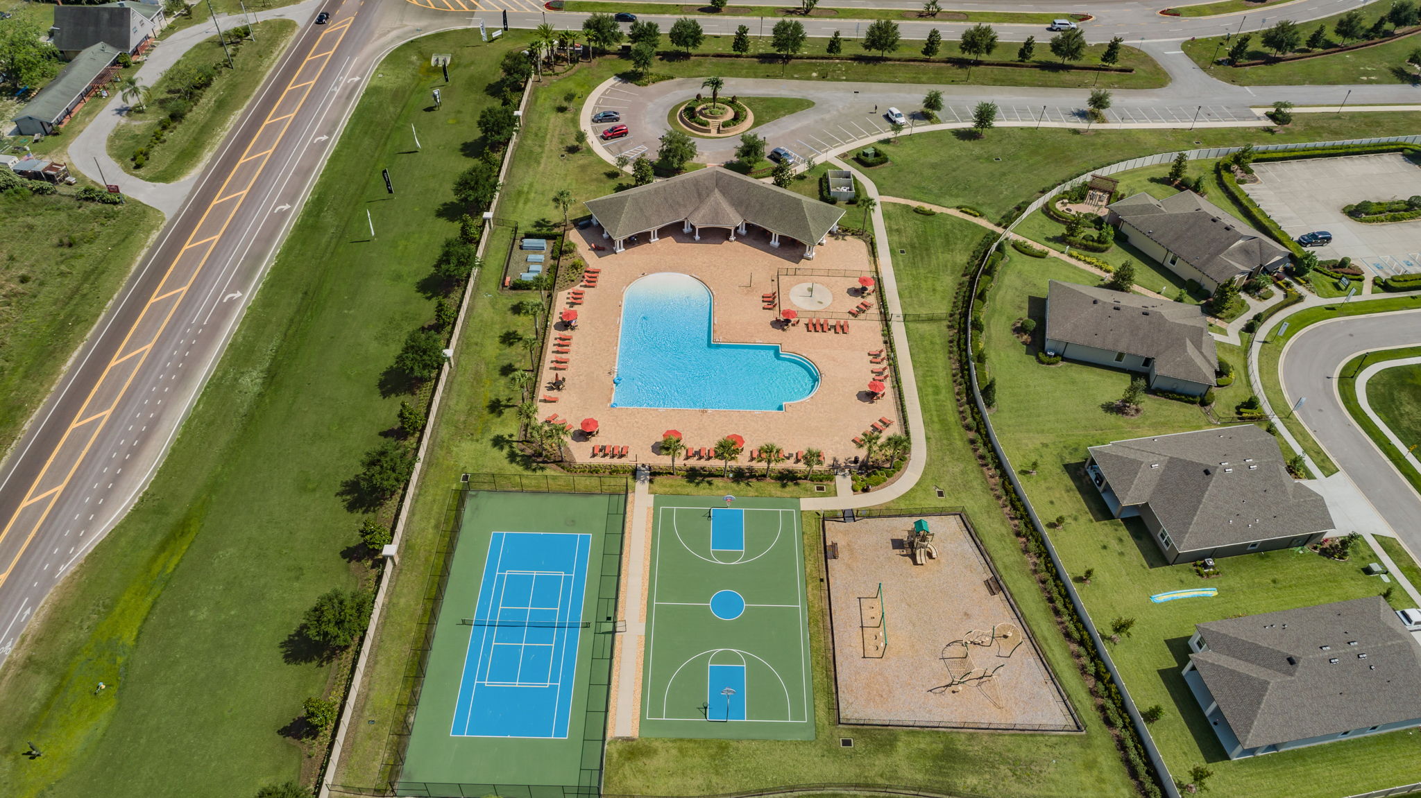 18-Pool and Park