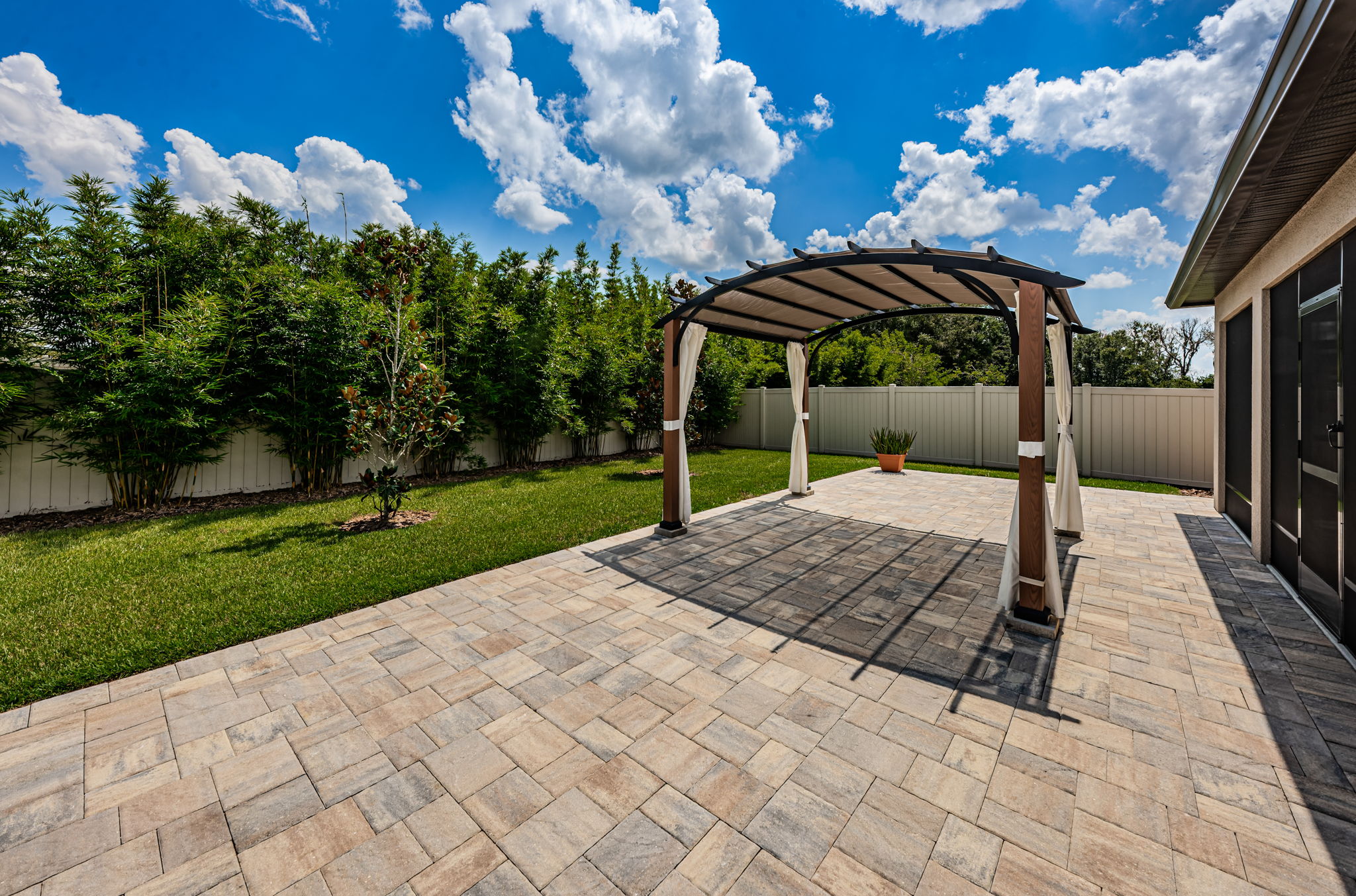 Patio4