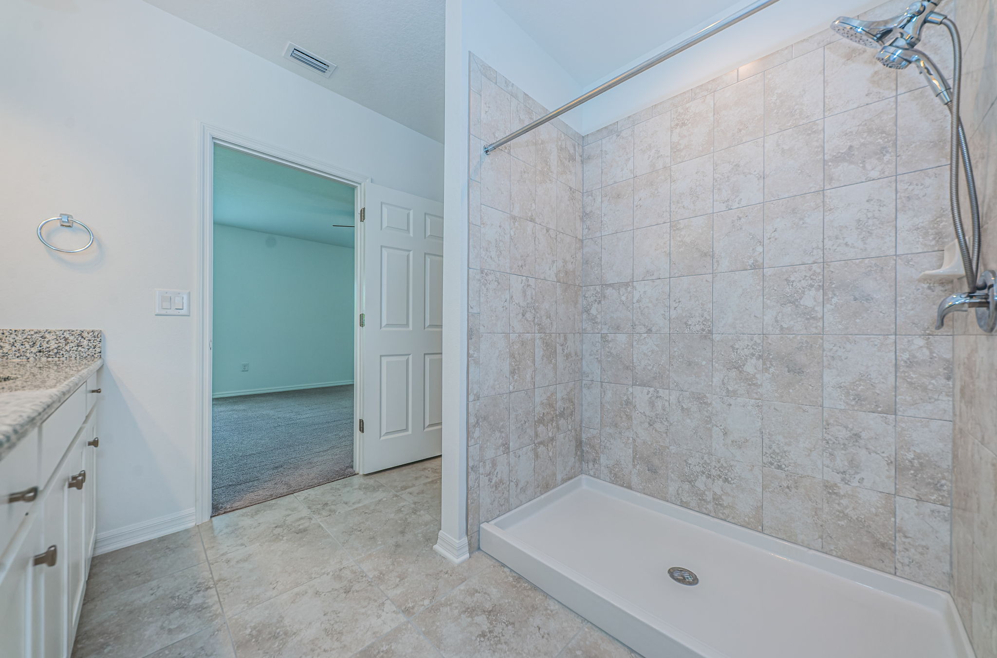 Master Bathroom1b-2