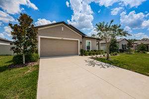 Front Exterior3a