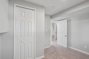 Jackson St NE-S2409-032.jpg
