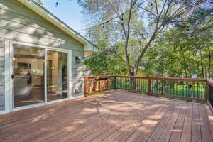 Jackson St NE-S2409-048.jpg