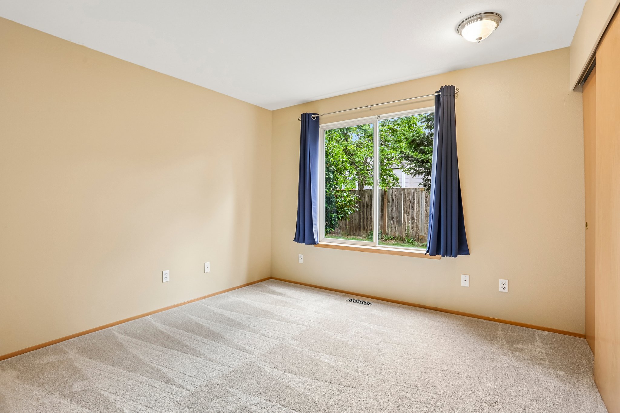 SE 223rd Ct-S0207-021.jpg