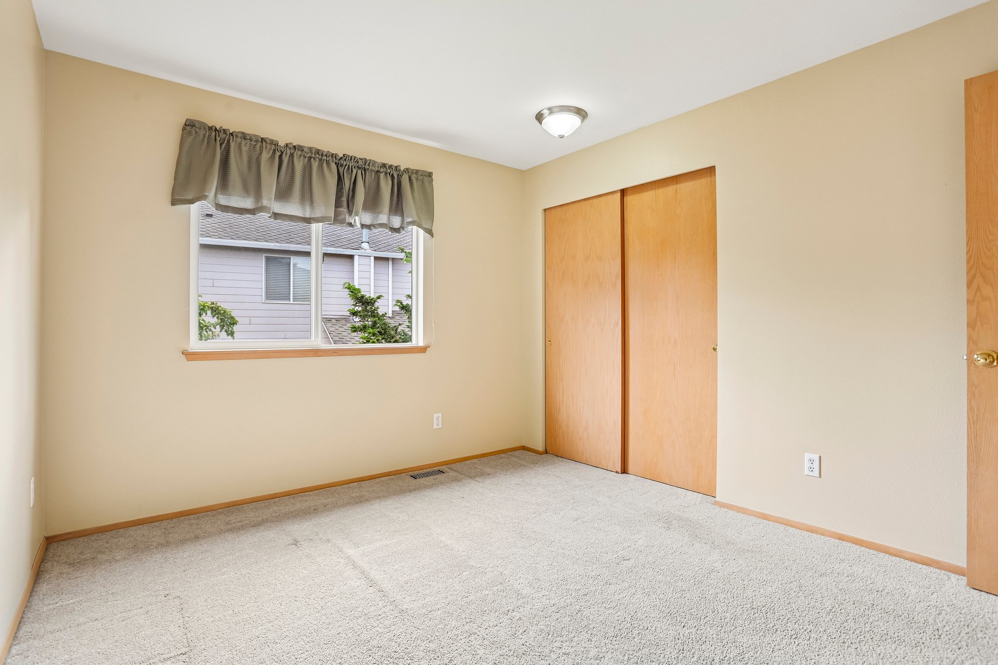 SE 223rd Ct-S0207-036.jpg
