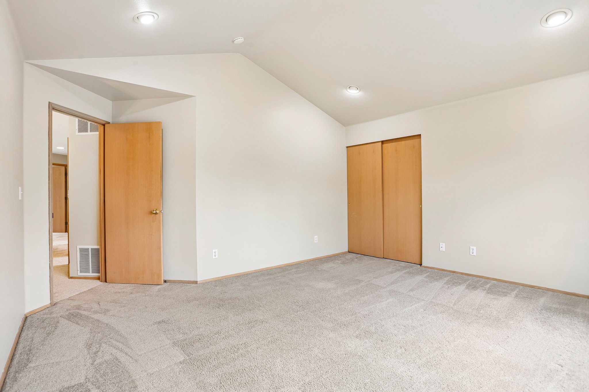 SE 223rd Ct-S0207-042.jpg
