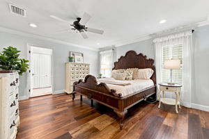 Primary Bedroom1a