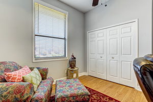 Bedroom/Office