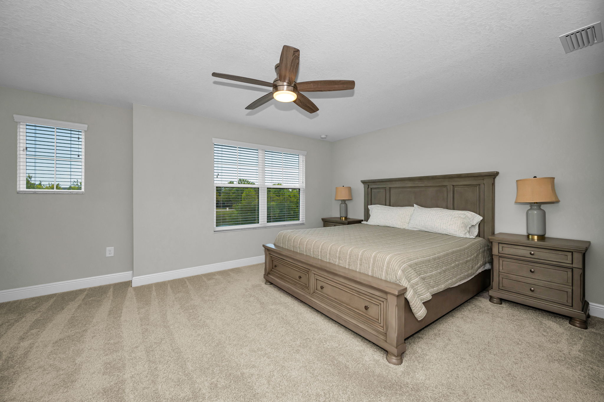 Upper Level Primary Bedroom1a