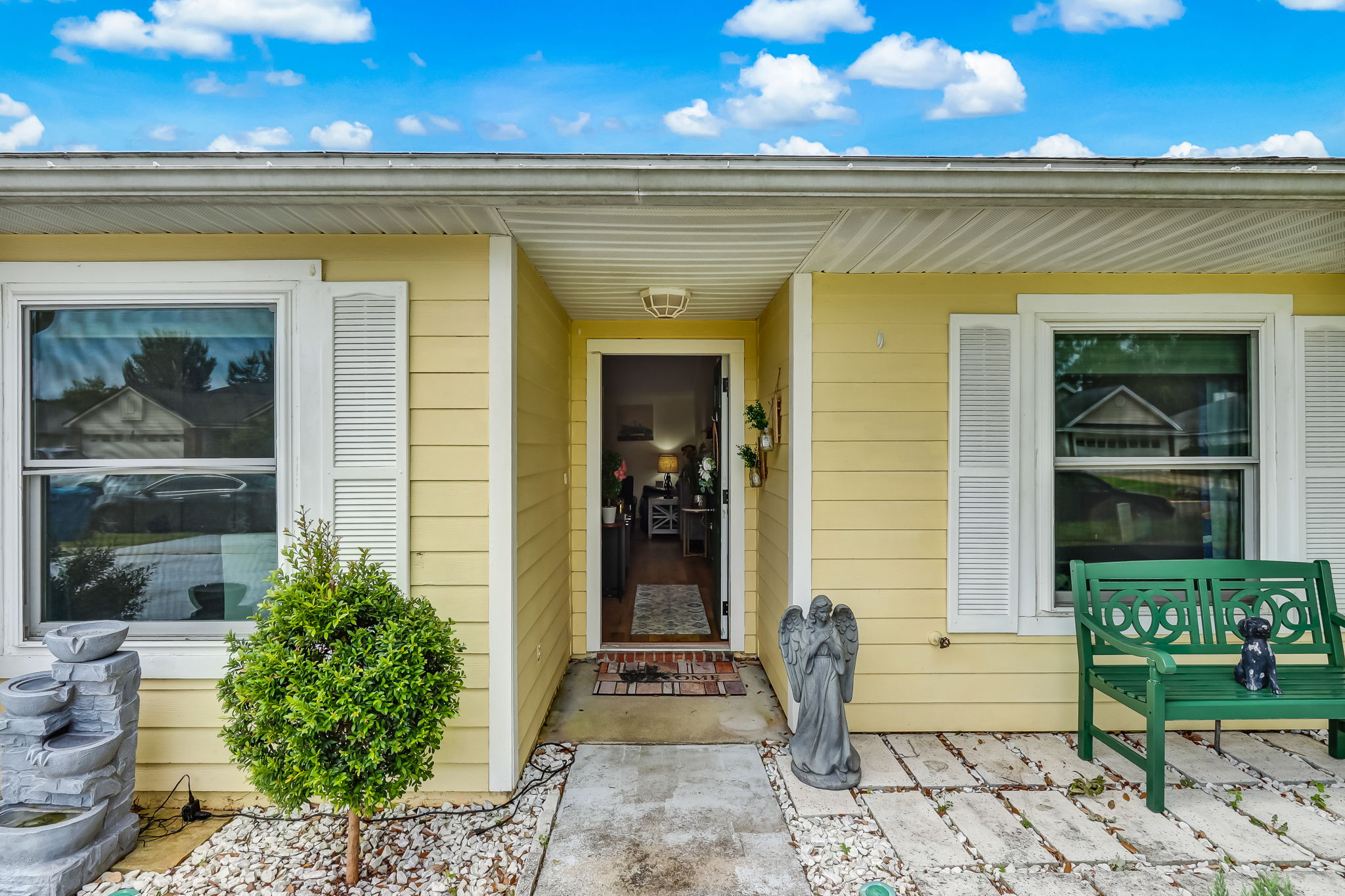 Front Entry Detail