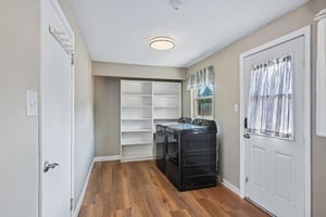 F St SE-S2608-036.jpg