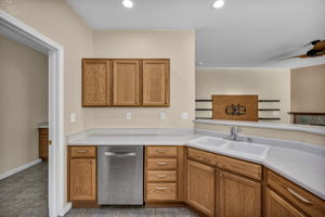 1313 Gambrel Dr_59