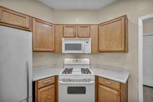 1313 Gambrel Dr_54