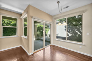 1313 Gambrel Dr_45