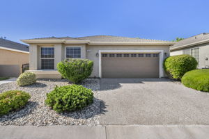1313 Gambrel Dr_13