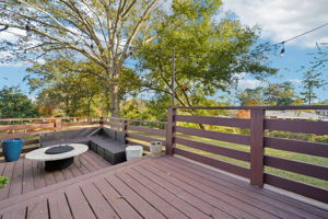 Laurence St-S1111-032