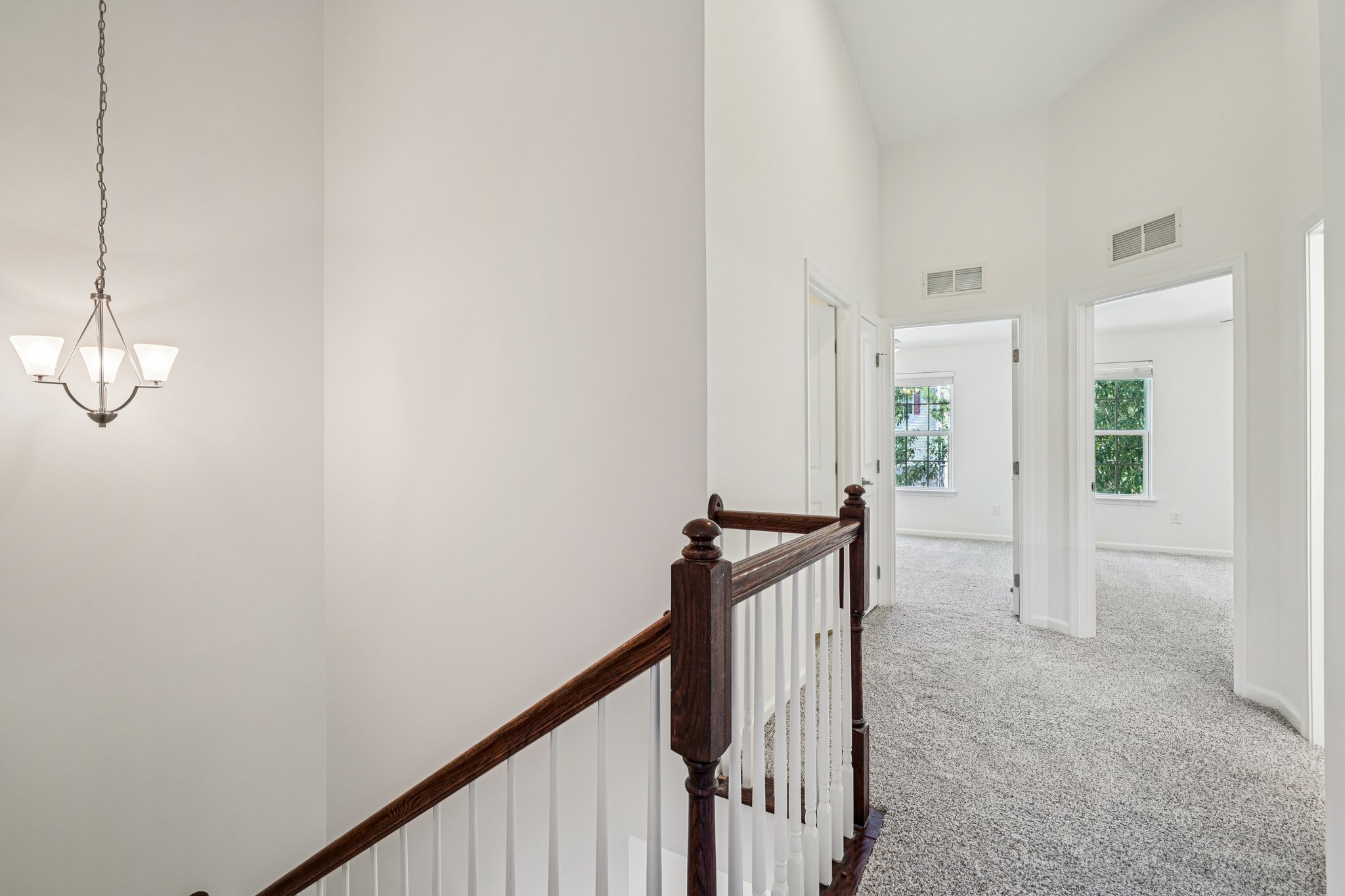 Madison Ln-S1208-037.jpg